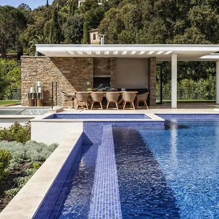 Stunning Luxury Modern With Incredible Ocean Views בית נופש *